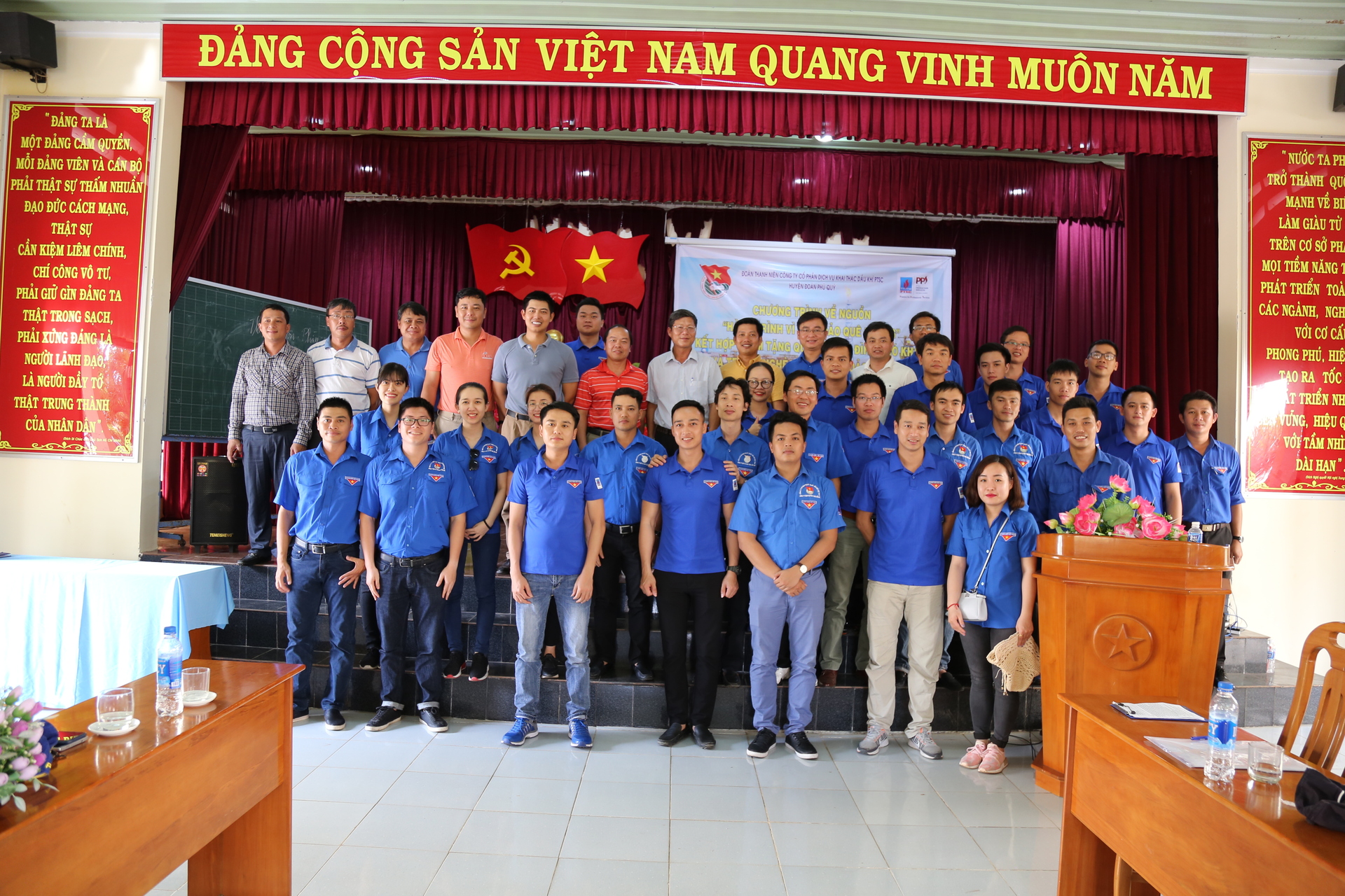 Đoàn Thanh niên Công ty PPS tổ chức Chương trình về nguồn "Hành trình vì biển đảo quê hương" năm 2018