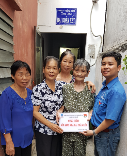 Chi đoàn Khối Sản xuất - Đoàn cơ sở PTSC M&amp;C - “Triển khai công trình sửa sang nhà Đại đoàn kết”