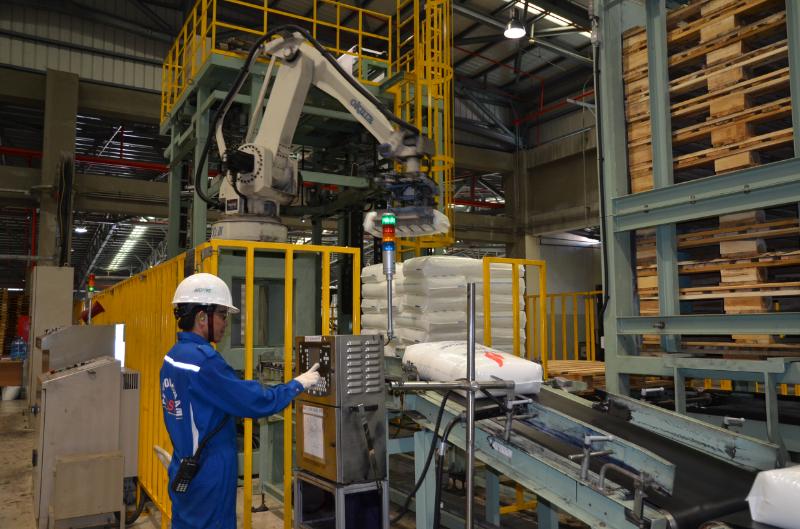 Về hoạt động kinh doanh, phân phối sản phẩm hạt nhựa Polypropylene (PP) của BSR