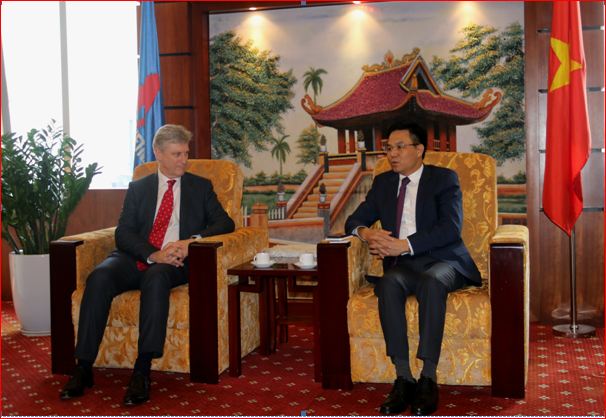 Phó Tổng giám đốc Petrovietnam tiếp Phó Chủ tịch Tập đoàn Shell (Hà Lan)