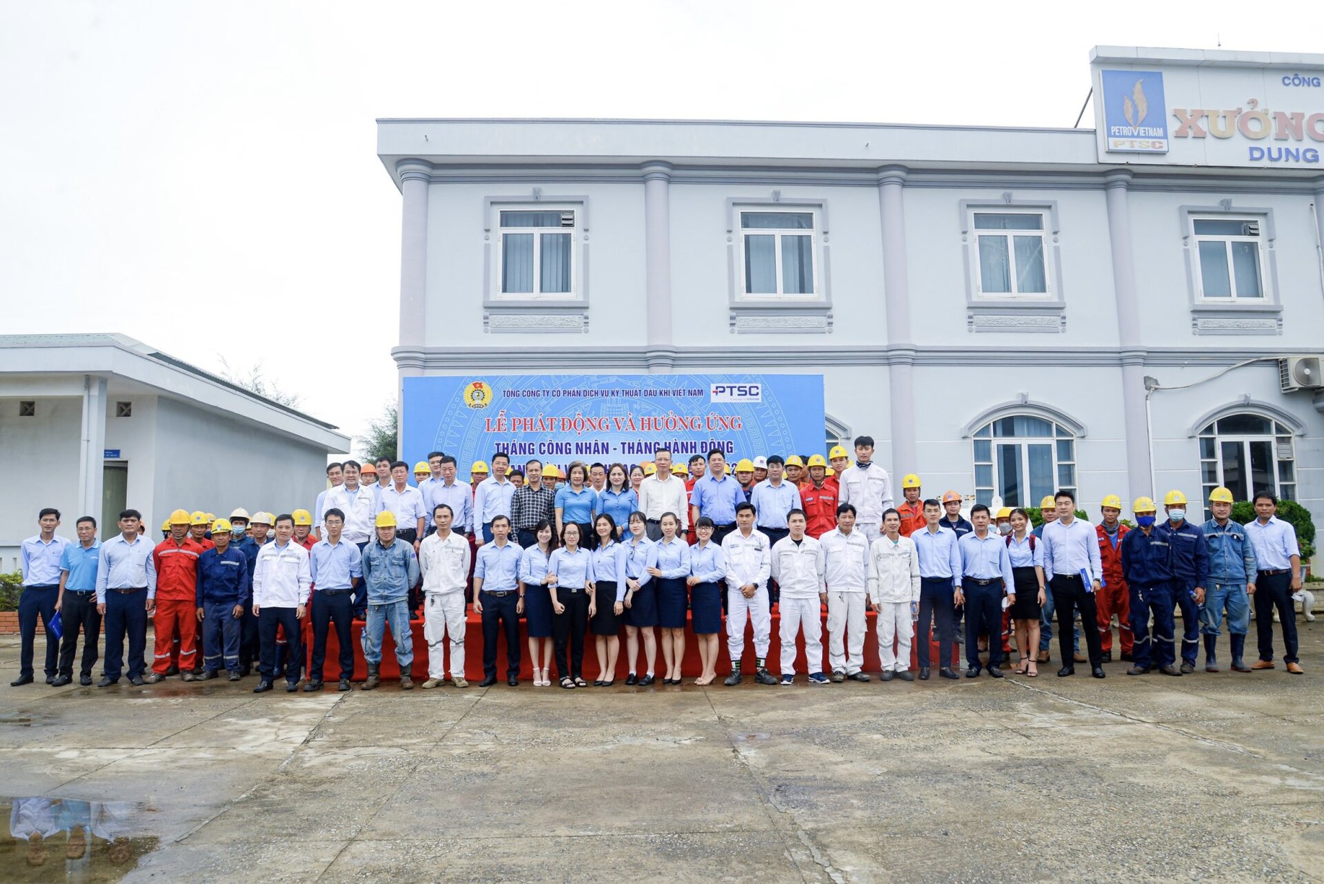 Công đoàn Tổng công ty tổ chức lễ phát động, hưởng ứng tháng công nhân, tháng hành động về ATVSLĐ năm 2022