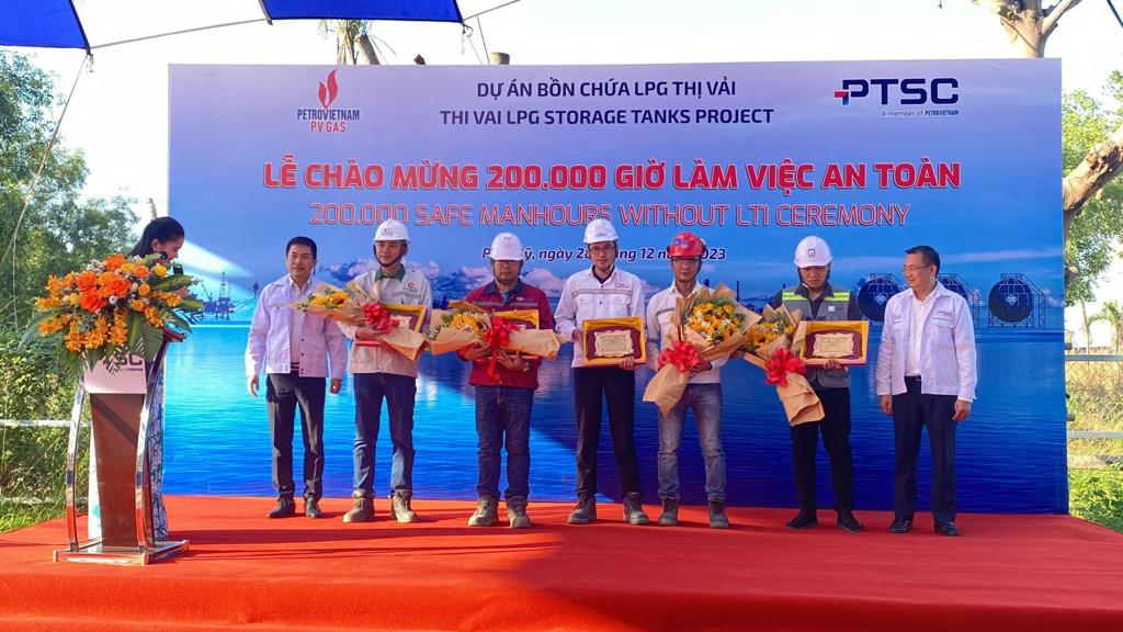PTSC đạt mốc 200.000 giờ làm việc an toàn tại dự án Bồn chứa LPG Thị Vải