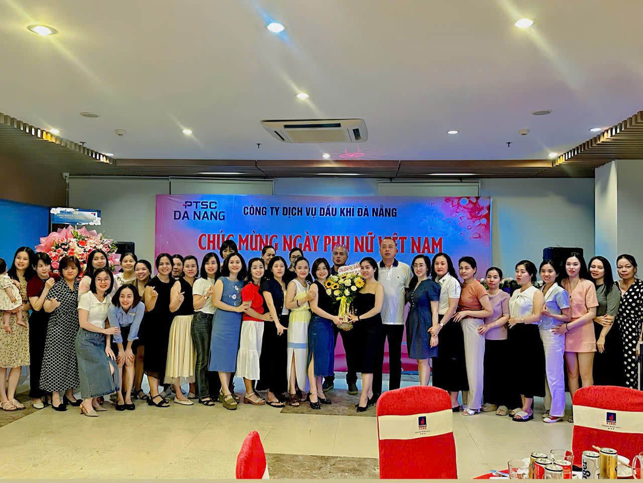 PTSC Đà Nẵng chào mừng ngày Phụ nữ Việt Nam