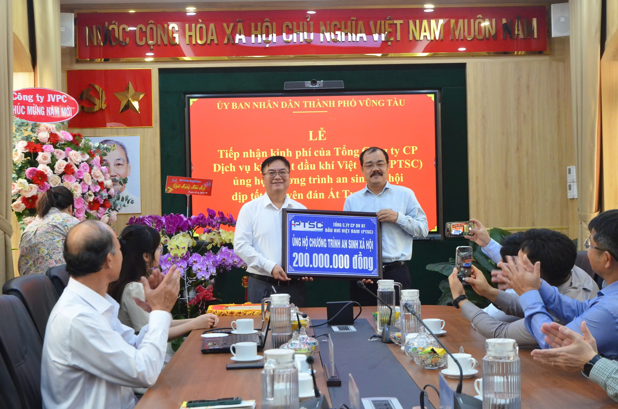 PTSC đồng hành cùng Chương trình an sinh xã hội dịp Tết Nguyên đán Ất Tỵ 2025