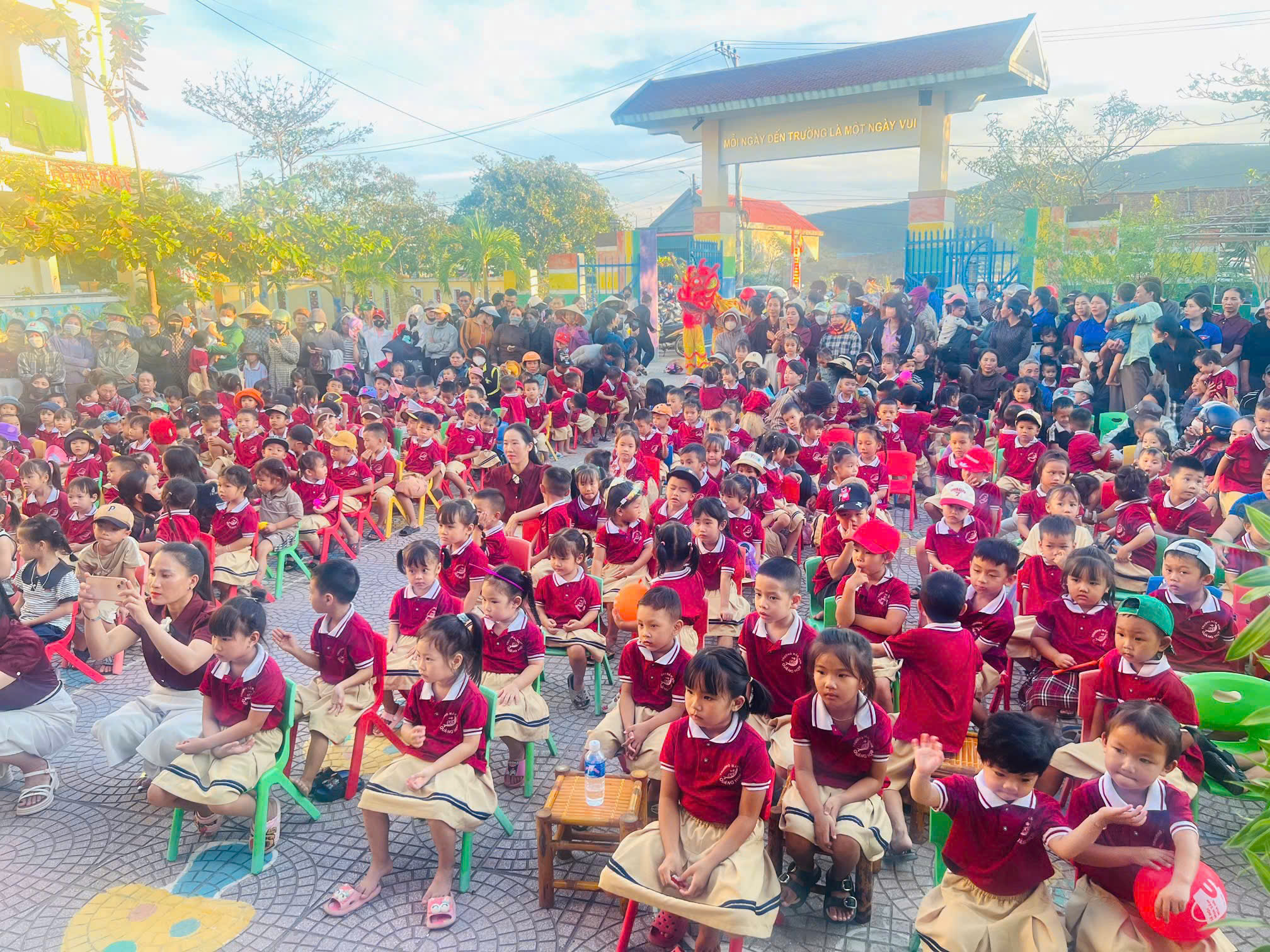 PTSC Quảng Bình mang yêu thương đến trẻ thơ - “Trung thu cho em”