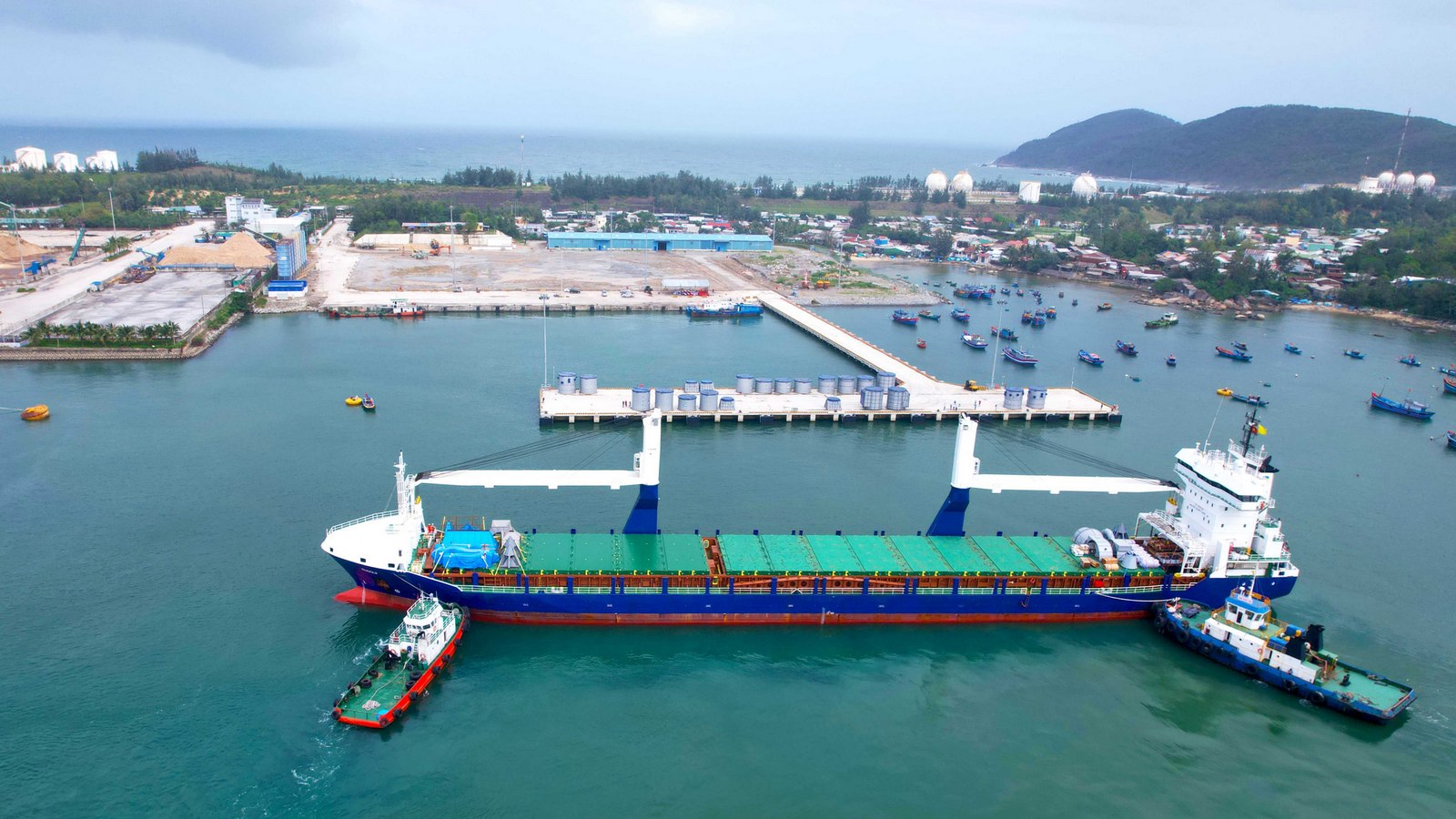 Khánh thành Bến số 3 – Cảng PTSC Dung Quất và đón chuyến tàu đầu tiên