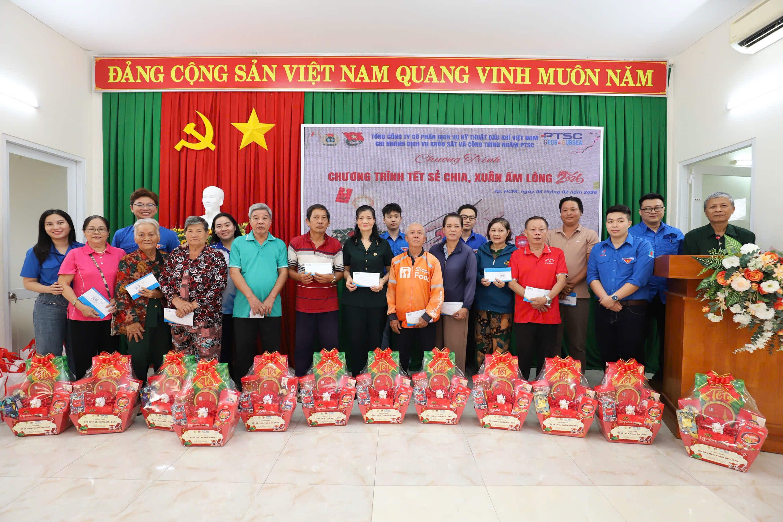 Đoàn Thanh niên PTSC G&S tổ chức Chương trình “Tết sẻ chia, xuân ấm lòng – Thăm hỏi và tặng quà các gia đình có hoàn cảnh khó khăn trên địa bàn phường Vũng Tàu nhân dịp Xuân Bính Ngọ 2026”