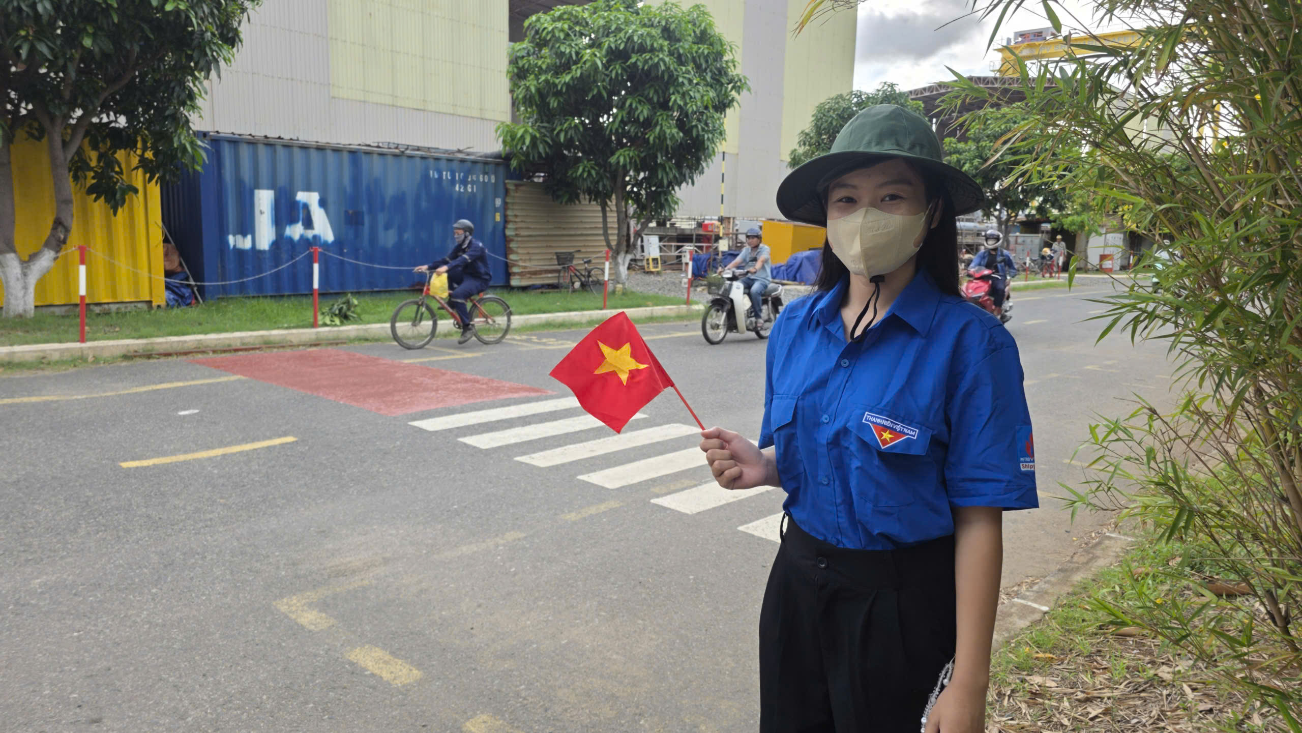 Tuổi trẻ PV Shipyard xung kích, tình nguyện trong Chiến dịch Đảm bảo An toàn Giao thông nội bộ