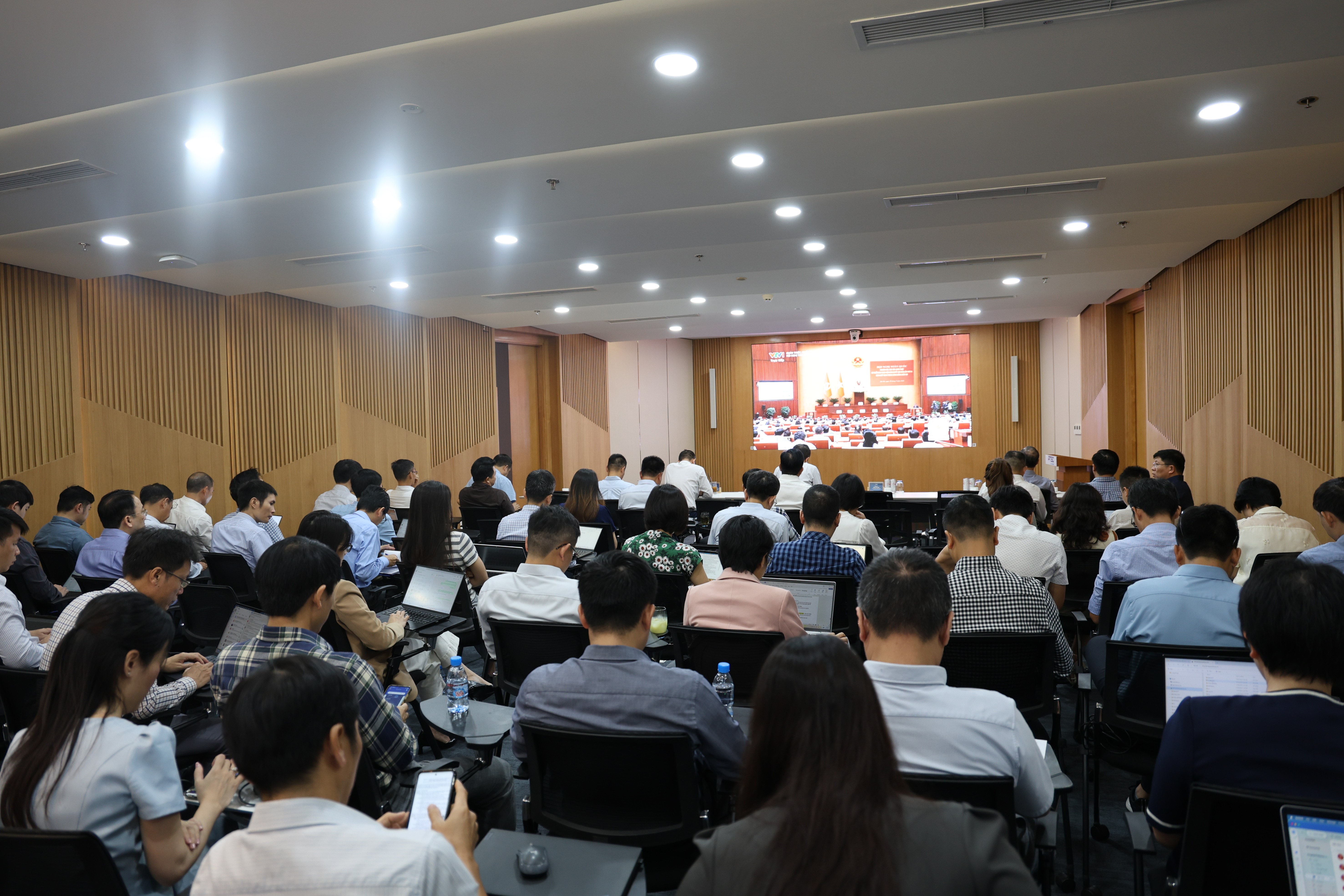 PTSC tham dự Hội nghị toàn quốc nghiên cứu, học tập, quán triệt và triển khai thực hiện Nghị quyết Hội nghị lần thứ ba Ban Chấp hành Trung ương Đảng khóa XIV