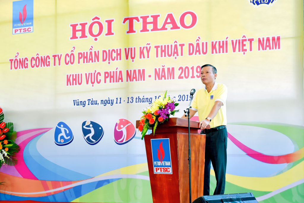 Ong Nguyen Tran Toan Pho TGD Chu tich Cong doan TCT phat bieu